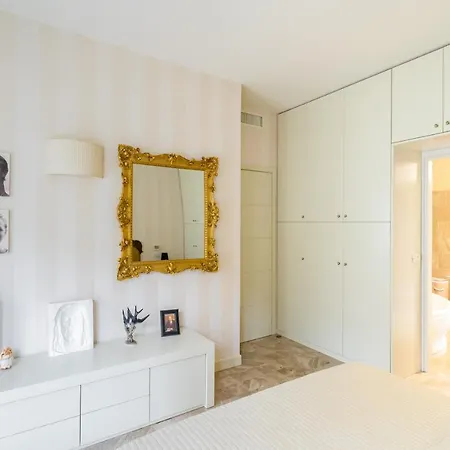 Residenza Al Vittoriale - By Host4u Apartment *