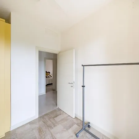Residenza Al Vittoriale - By Host4u Gardone Riviera