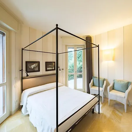 Residenza Al Vittoriale - By Host4u Apartment Gardone Riviera